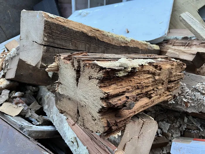 Mainville Windows Picture 10