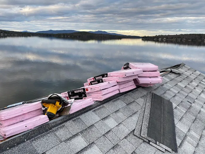 Winnipesaukee Roofing & Siding Picture 4
