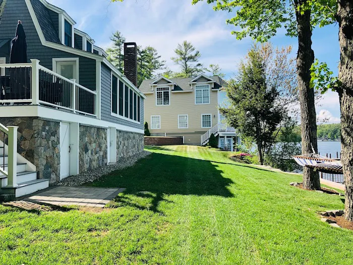 Winnipesaukee Roofing & Siding Picture 2