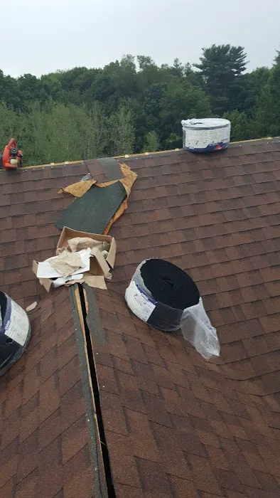 Piper Roofing & Vinyl Siding Picture 4