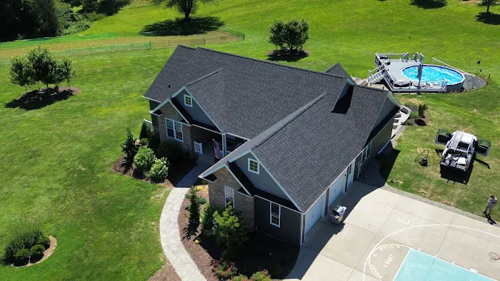 Whalen Exteriors Picture 3