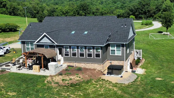 Whalen Exteriors Picture 8