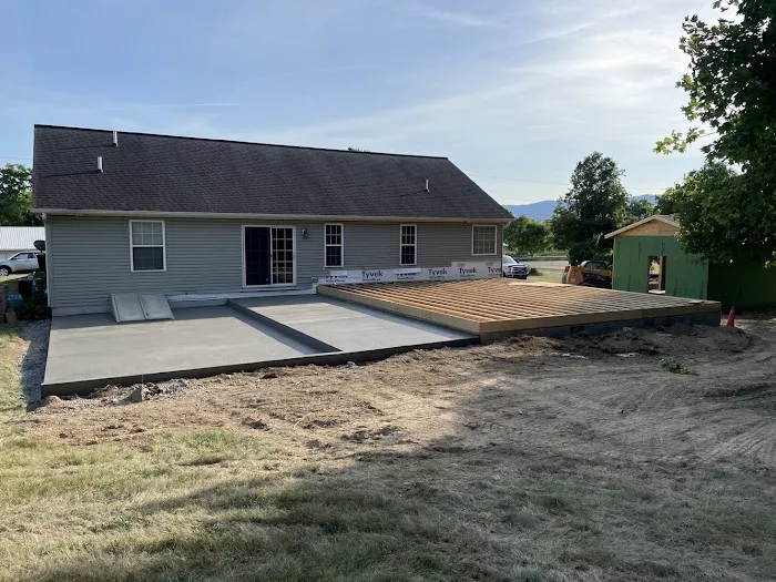 3 Clovers Roofing & Construction Inc. Picture 6