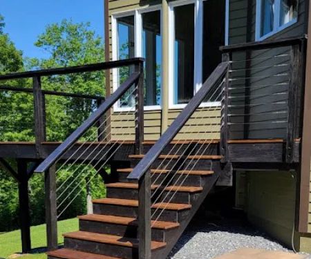 Thomas and Hall 802 Builders