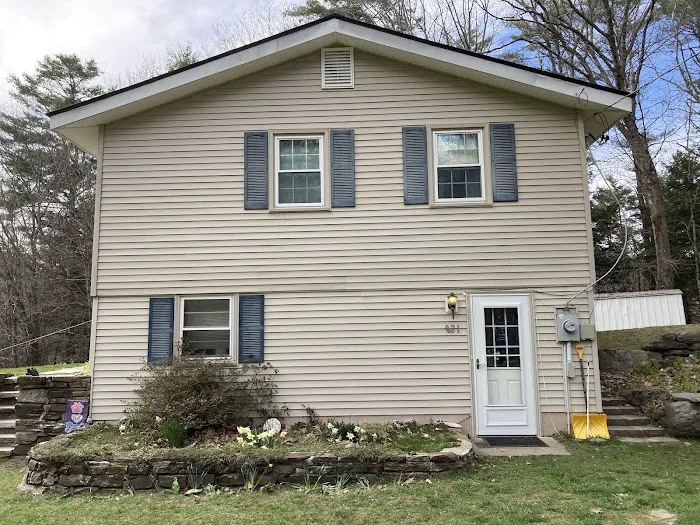 Thomas and Hall 802 Builders Picture 3