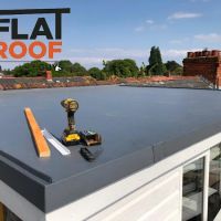 The Flat Roof Guys ico