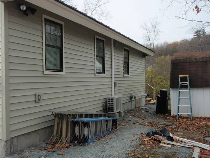 Pete Charron & sons siding Picture 5