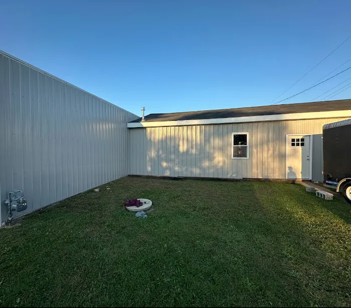 Rise High Roofing and Siding LLC Picture 1