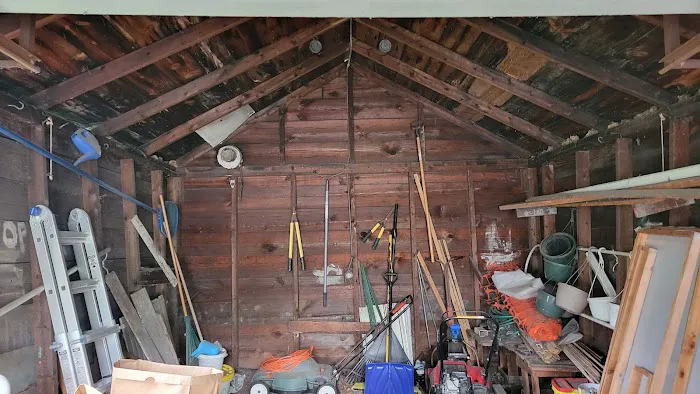 Custom Contractors Picture 6