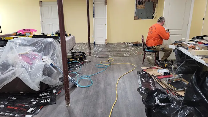 Custom Contractors Picture 9