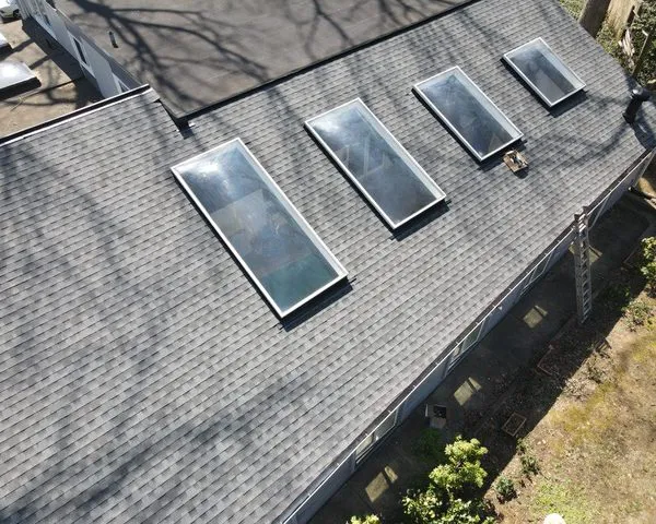 Hermy's Roofing and Construction Services LLC Picture 3