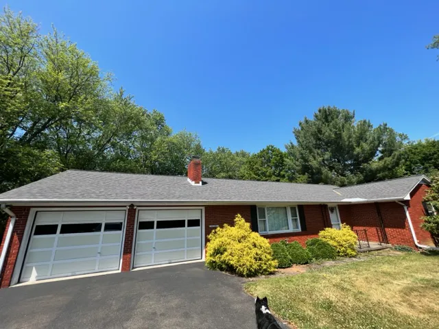 Peak Roofing, LLC Picture 2