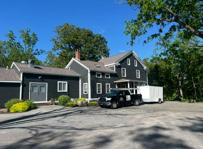 I Know a Guy Picture 2