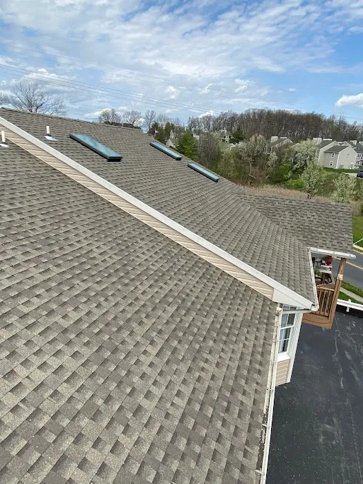 Maverick Roofing LLC Picture 3