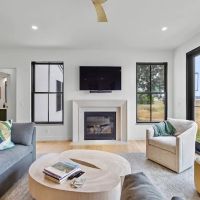 Advantage Contracting, LLC. ico