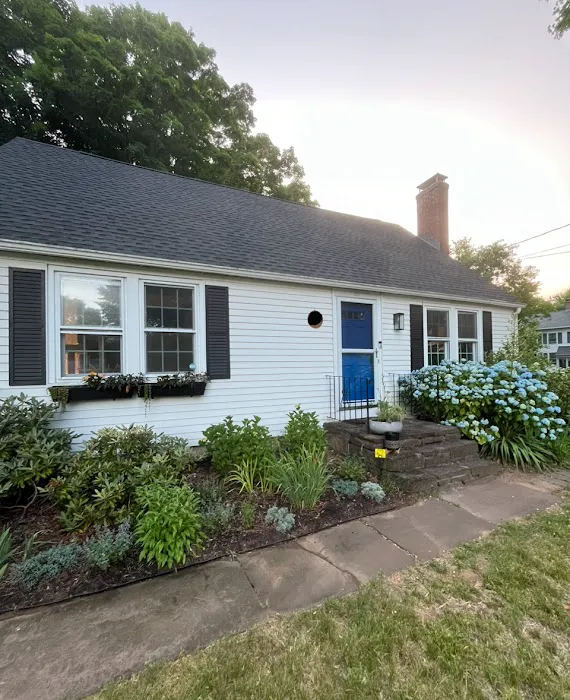 V. Nanfito Roofing & Siding Picture 3