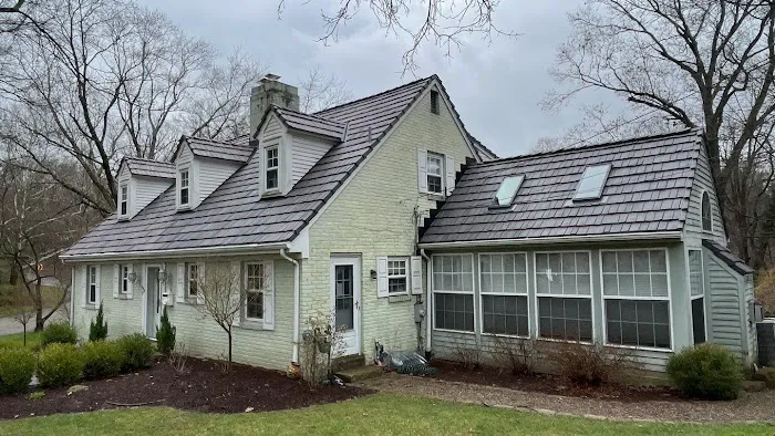 Resnick Roofing & Contracting Picture 8