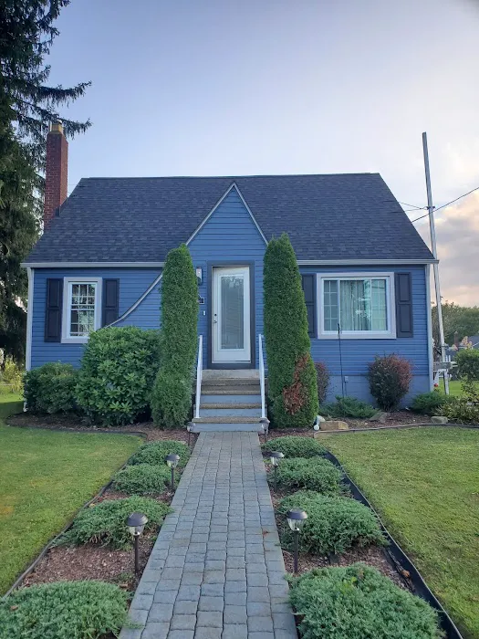 Whalen Exteriors Picture 2