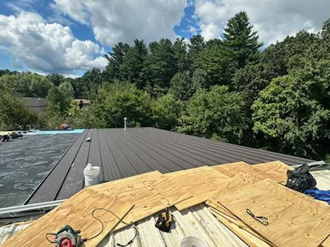 Premier Roofing LLC Picture 2
