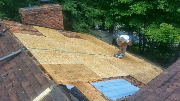 Roberts Roofing Co. Picture 3