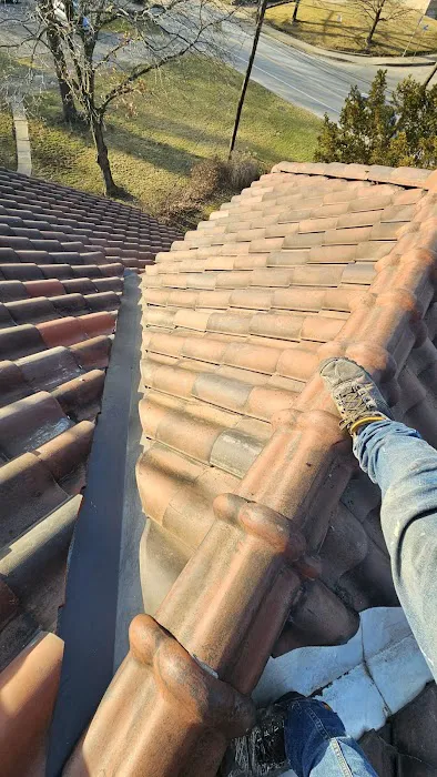 Roberts Roofing Co. Picture 9