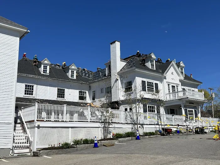 Caron Roofing & Construction Picture 2