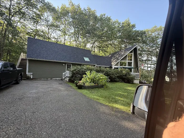 Caron Roofing & Construction Picture 7