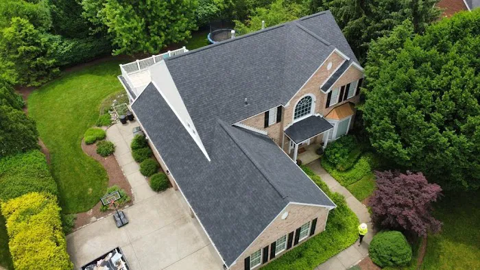 Buccos Roofing Picture 4