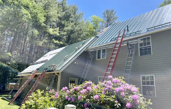 Chris Battaini Roofing & Seamless Gutters Picture 2