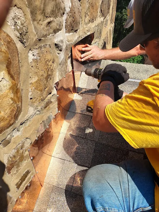 Toth Roofing Inc Picture 3