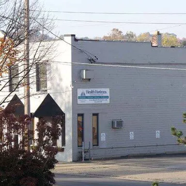 Toth Roofing Inc Picture 4