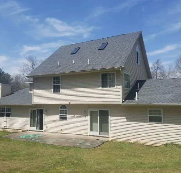 Ehrenberg Roofing & Construction Inc Picture 1
