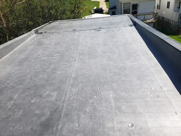 GW Roofing And Construction Picture 3