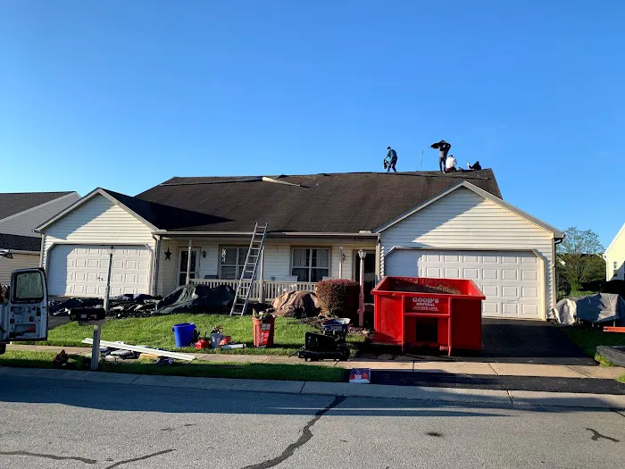 Hometown Custom Exteriors Picture 6