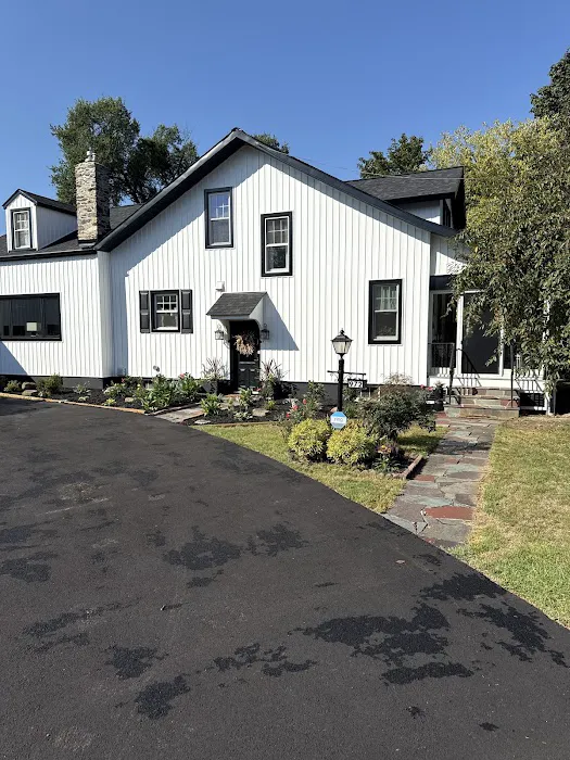 Bealing Roofing & Exteriors, Inc. Picture 1