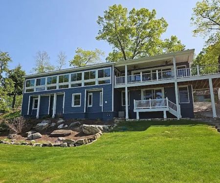 CMW Roofing, Siding, & Gutters