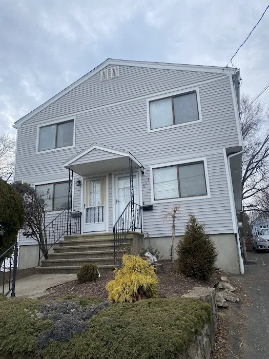 Pro Exteriors LLC Picture 7