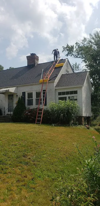 Girardi's Restoration Picture 6