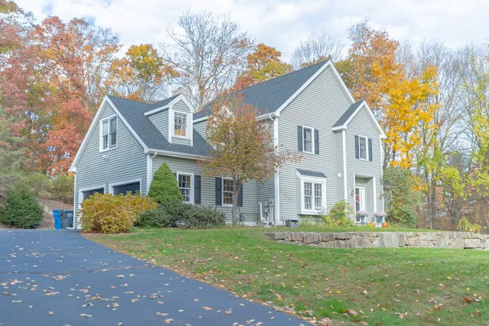 Above the Rest Roofing and Siding Picture 6