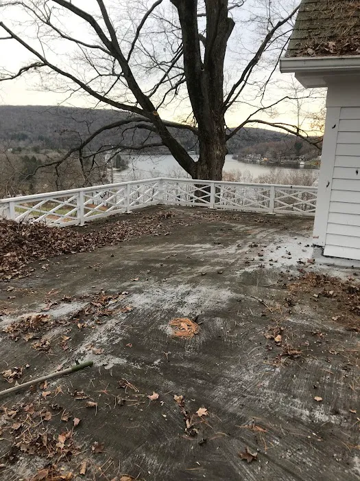 River Valley Roofers LLC Picture 2