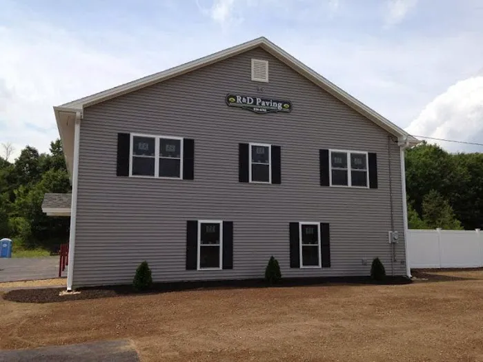 Stockbridge Seamless Gutters Picture 4