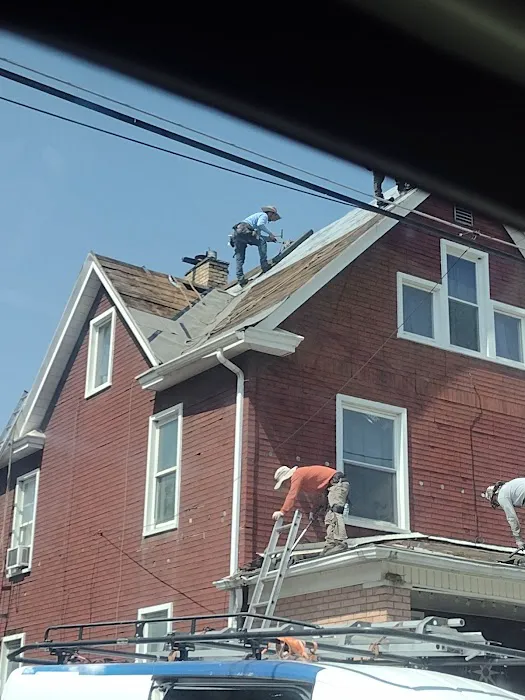 Bucceri Roofing & Siding Picture 6