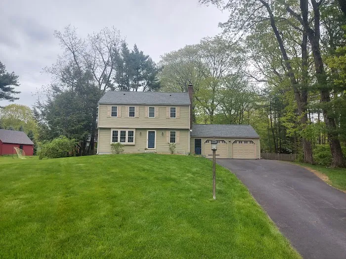 David J. Deschaine Roofing Picture 4