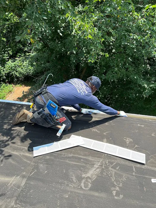 Pittsburgh #1 Roofer Picture 5