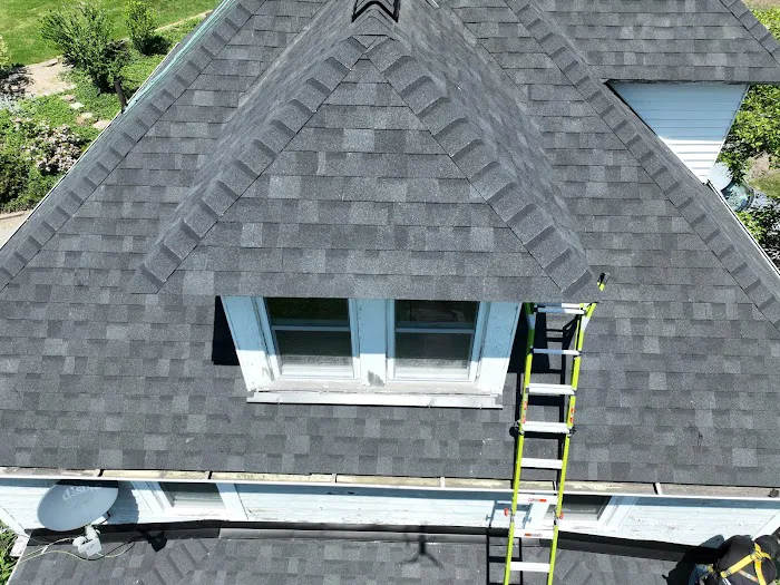 MHC Roofing LLC Picture 9