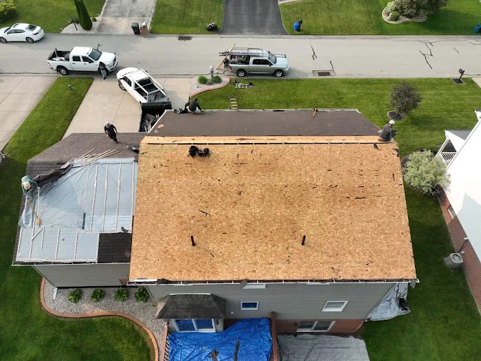 MHC Roofing LLC Picture 10