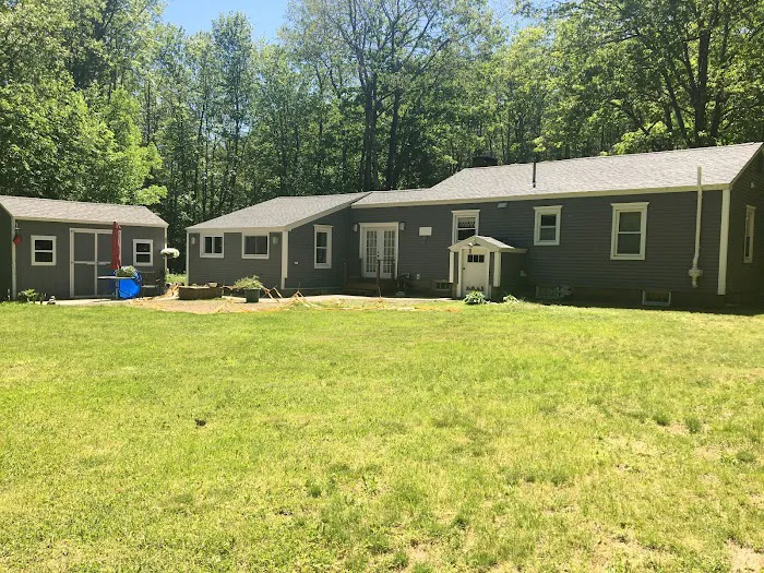 David J Deschaine Roofing Picture 2