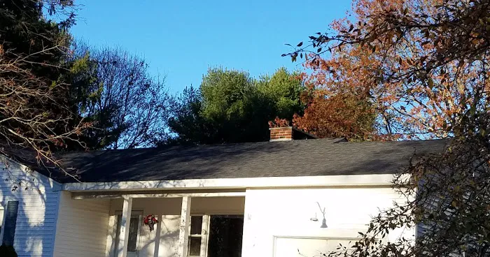 David J Deschaine Roofing Picture 5