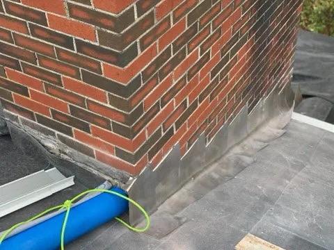 David J Deschaine Roofing Picture 6