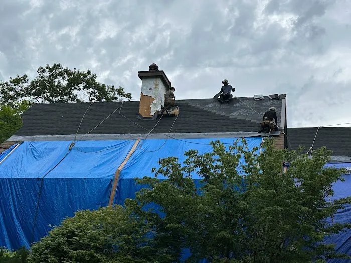 Berkshire Roofing Co LLC Picture 1